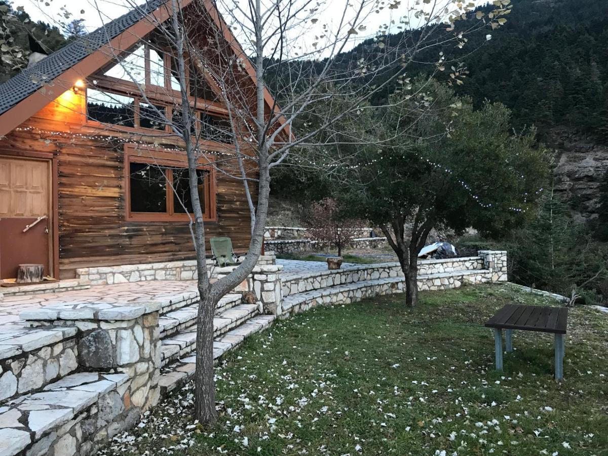 Chalet In The Forest Kalavryta Esterno foto